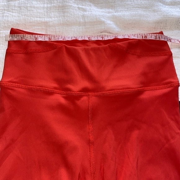 NUX Night Rider High Rise Ribbed Bike Short - Picture 8 of 9